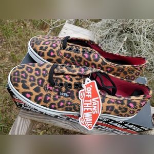 Vans Authentic Lo Pro Leopard Print Canvas Sneakers (6) Magenta